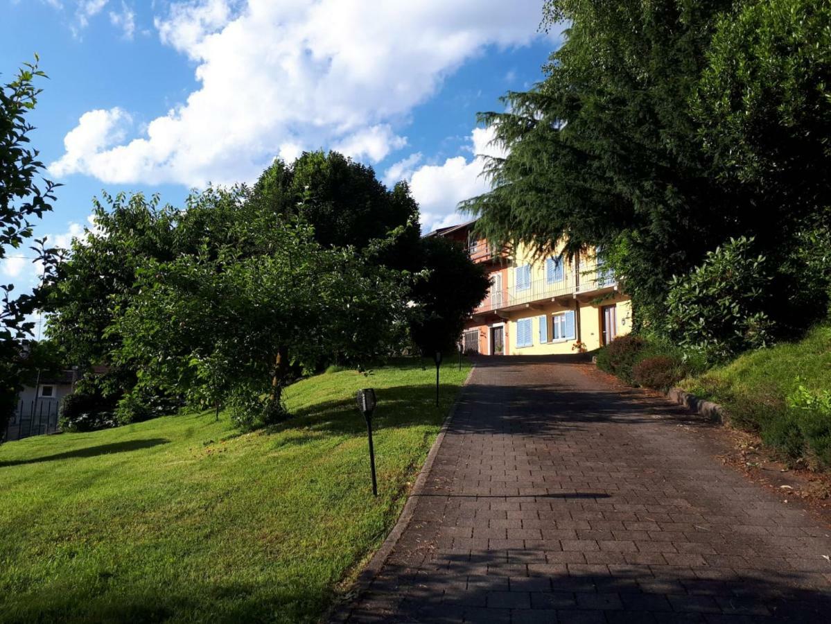 Casa Bartula Villa Bolzano Novarese Exterior photo